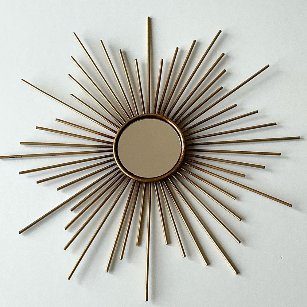 LIKE NEW HOBBY LOBBY GOLD STARBURST WALL MIRROR